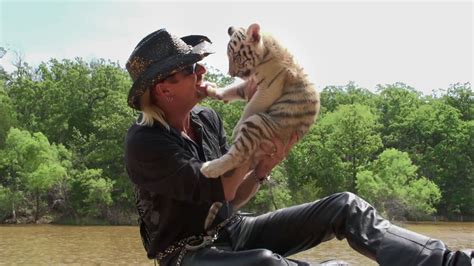tiger king limetorrents|Сериал Король тигров: Убийство, хаос и безумие 1 сезон .